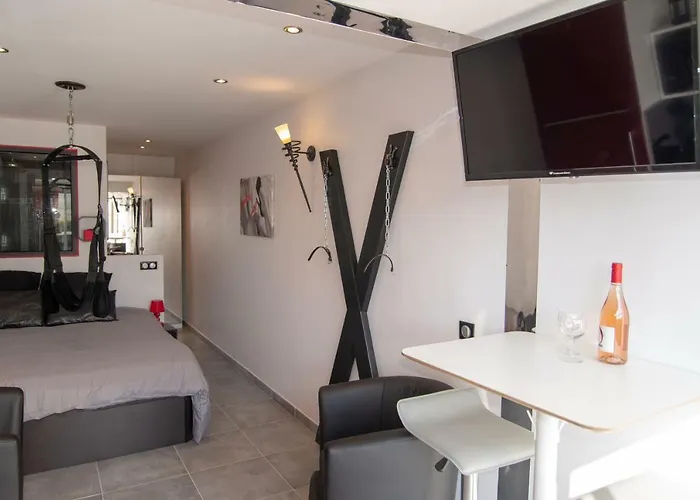 Capsexy Port Nature Bdsm Naturist Village *