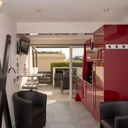 Capsexy Port Nature Bdsm Naturist Village 아파트